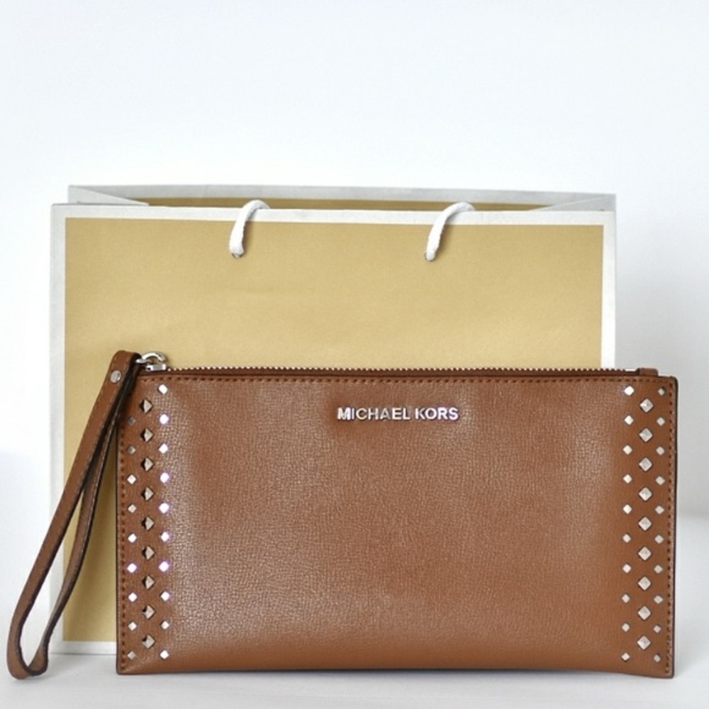 Michael Kors Jet Set Leather Wristlet